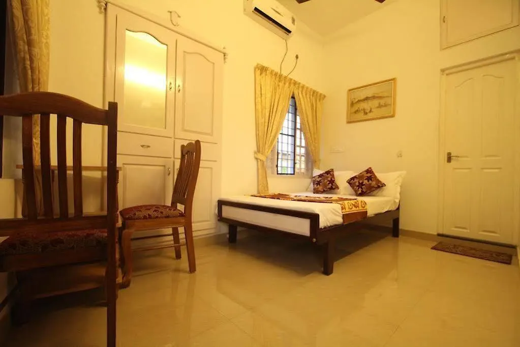 Aaron'S Homestay Kochi